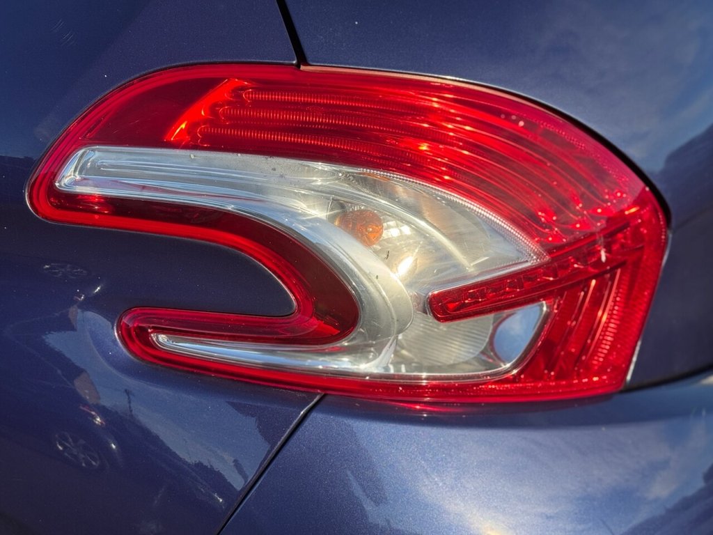 Used Peugeot 208 2012 for sale - 73888930: Photo 33