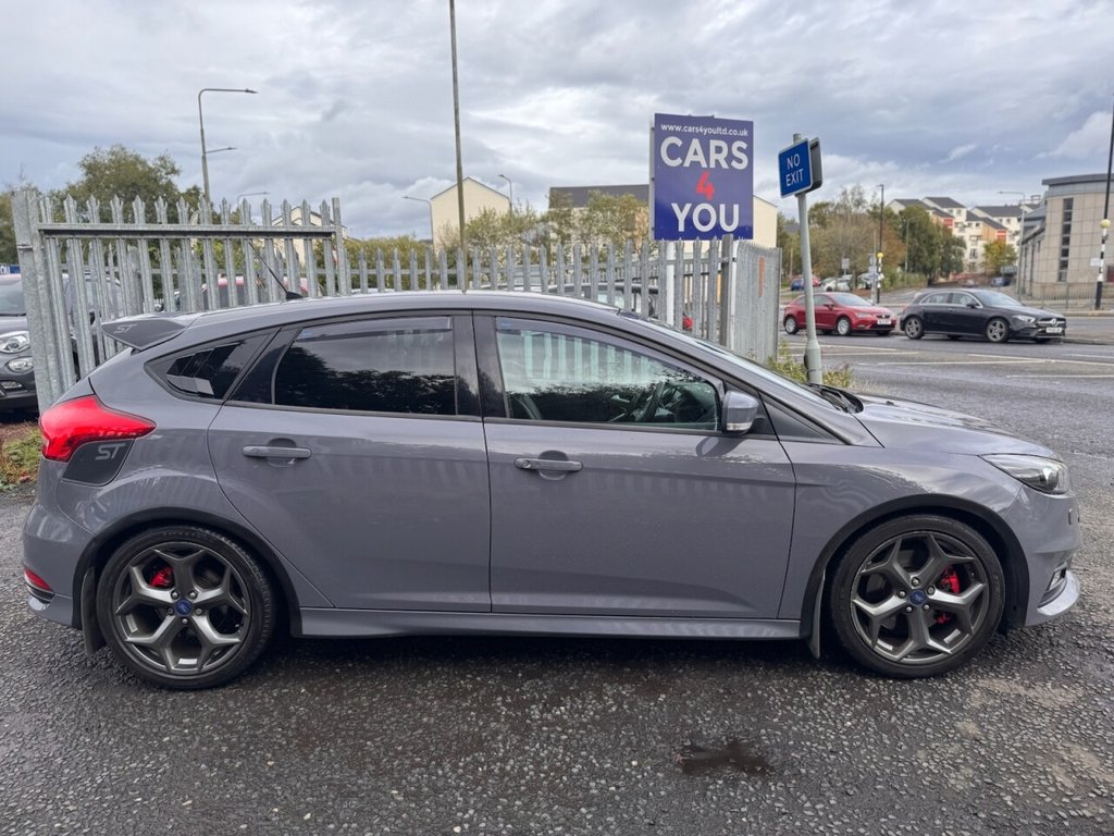 Used Ford Focus 2016 for sale - 76376233: Photo 8
