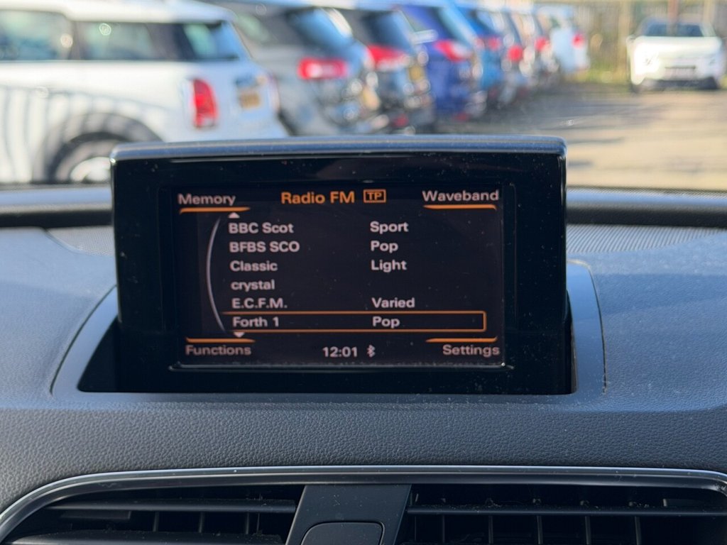 Used Audi Q3 2013 for sale - 77820670: Photo 15