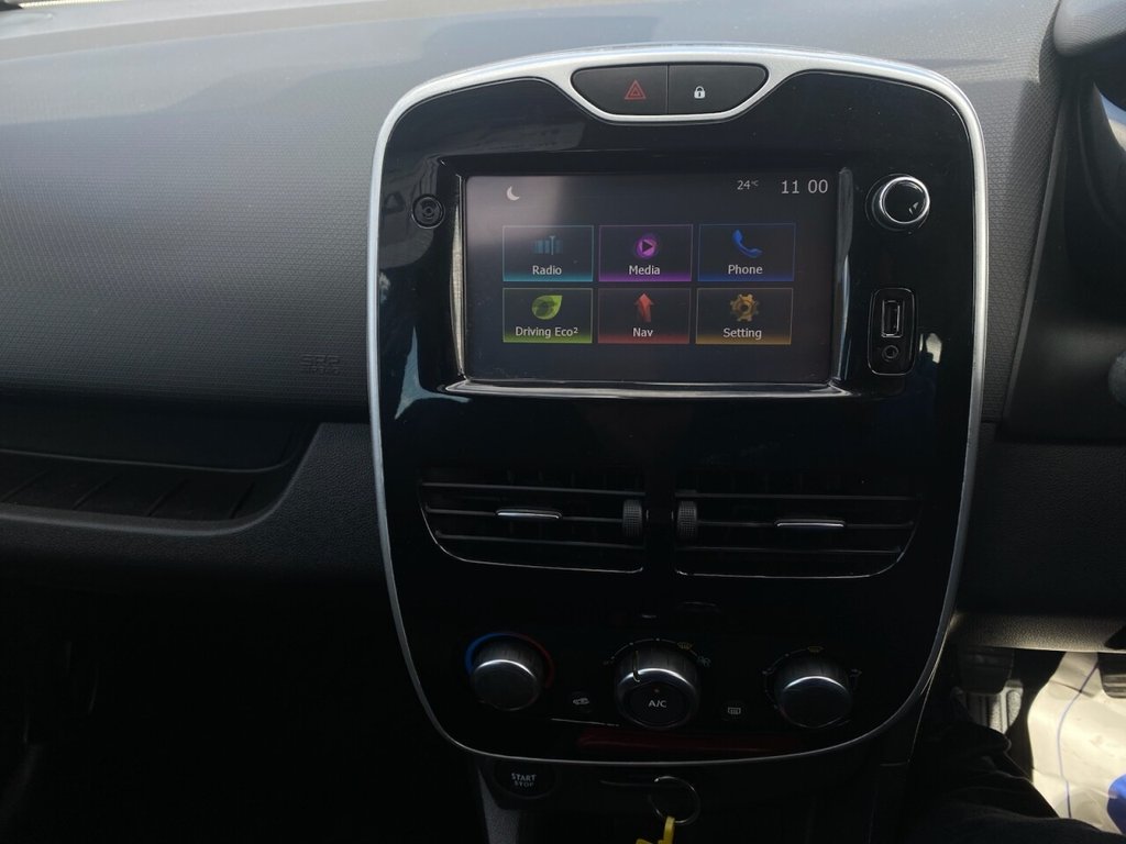 Used Renault Clio 2016 for sale - 77037873: Photo 15