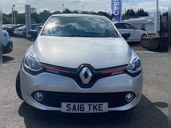 Used Renault Clio 2016 for sale - 77037873: Photo