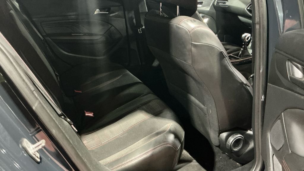 Used Peugeot 308 2017 for sale - 77546816: Photo 9