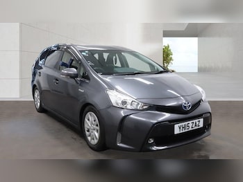 Used Toyota Prius+ 2015 for sale - 79530354: Photo