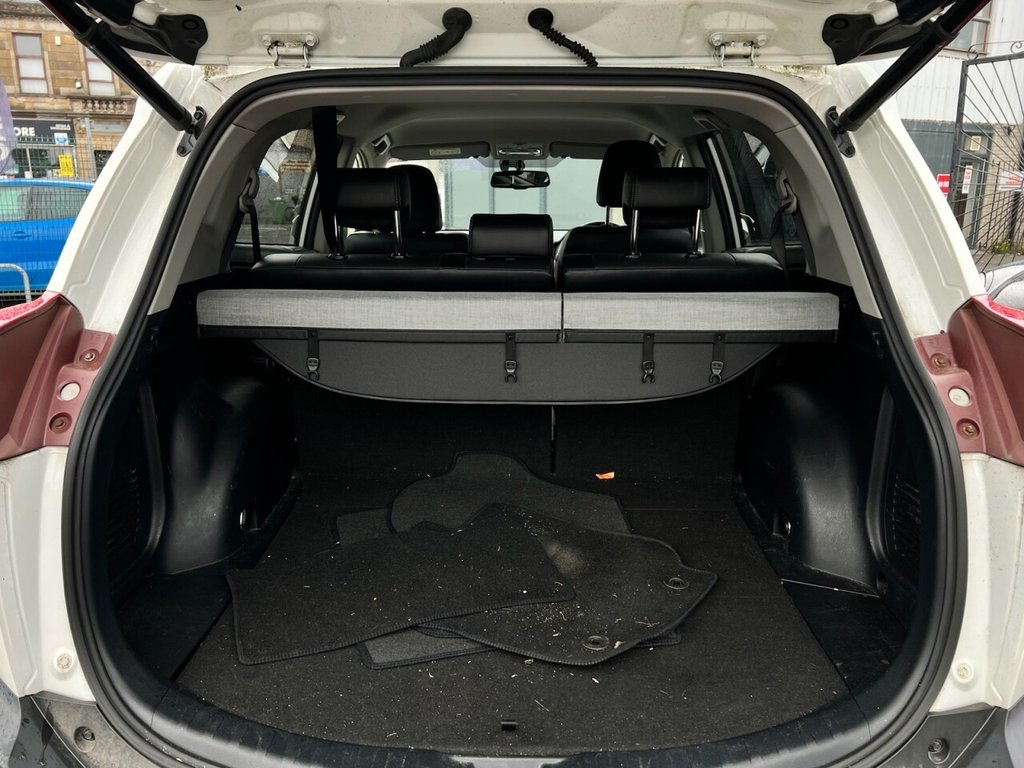 Used Toyota RAV4 2013 for sale - 77037656: Photo 23