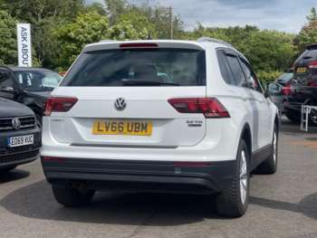 Used Volkswagen Tiguan 2016 for sale - 74306074: Photo