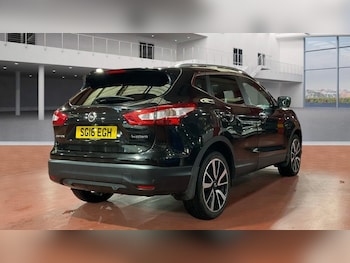 Used Nissan Qashqai 2016 for sale - 77014335: Photo