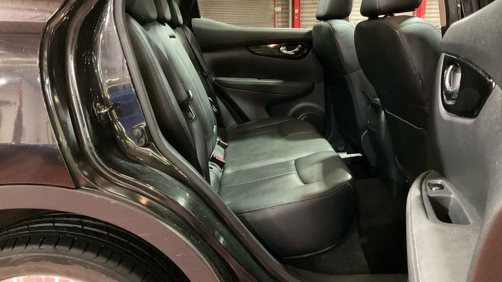 Used Nissan Qashqai 2016 for sale - 77014335: Photo 8