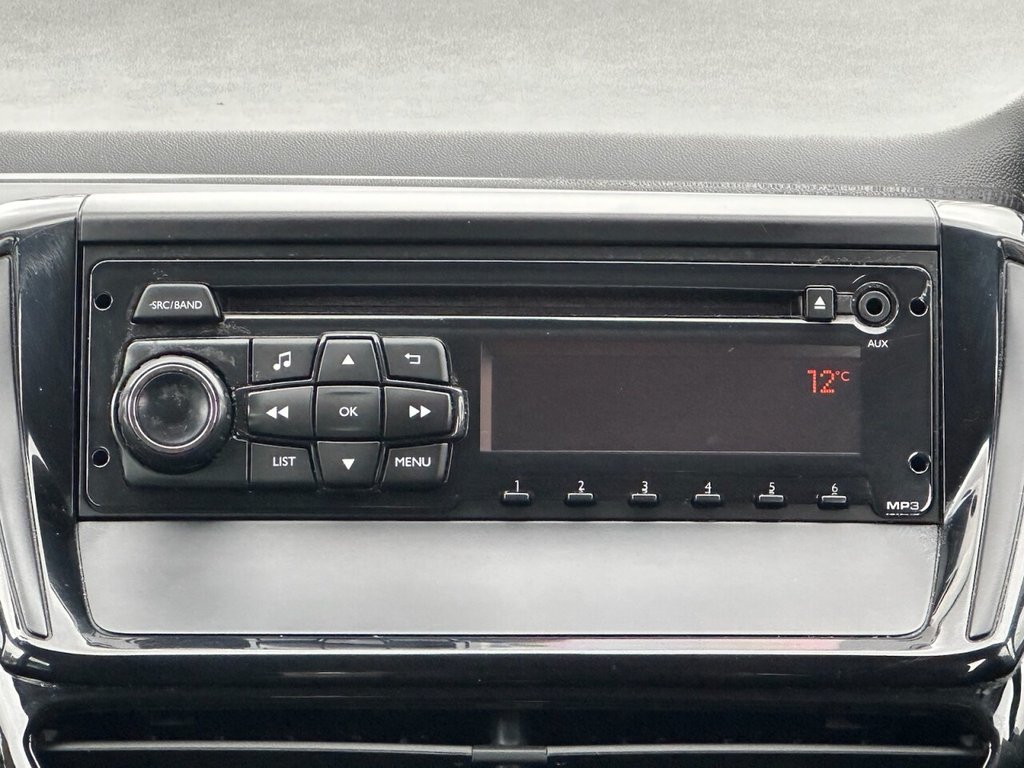 Used Peugeot 208 2014 for sale - 77890791: Photo 27