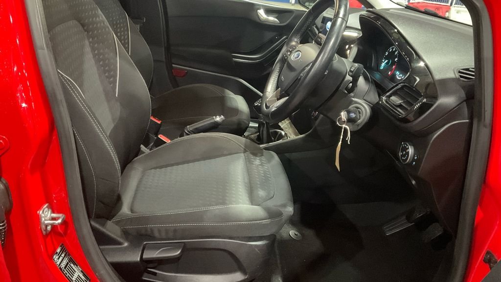 Used Ford Fiesta 2017 for sale - 77654576: Photo 21