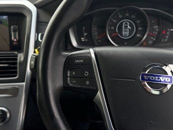 Used Volvo XC60 2017 for sale - 76654899: Photo 11