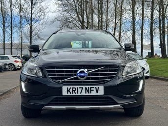 Used Volvo XC60 2017 for sale - 76654899: Photo 2