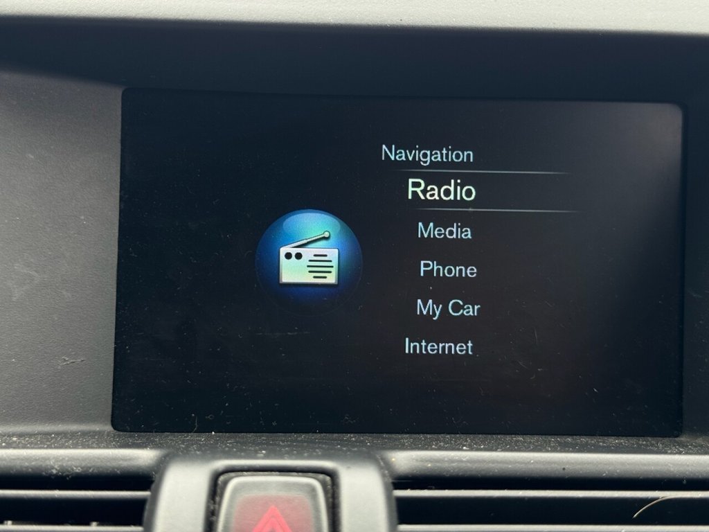 Used Volvo XC60 2015 for sale - 76654874: Photo 17