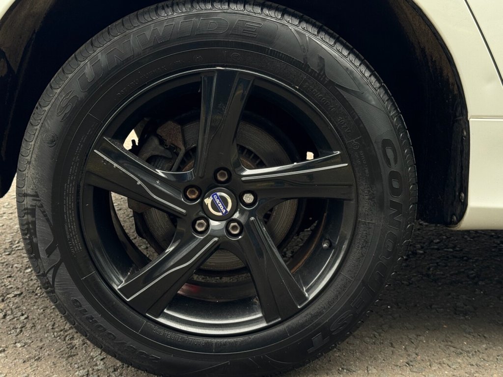 Used Volvo XC60 2015 for sale - 76654874: Photo 20