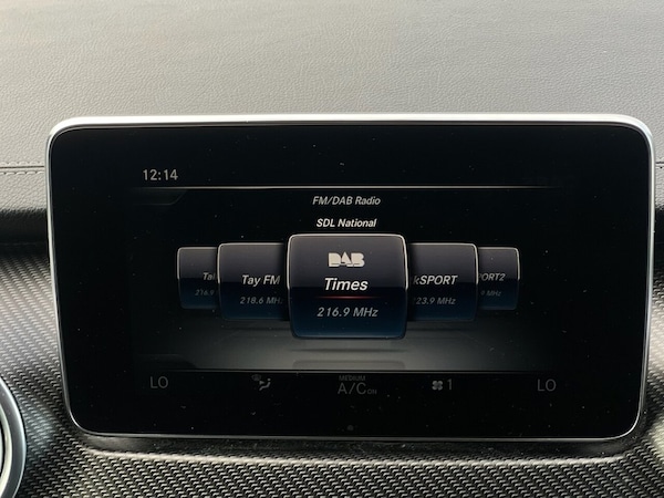 Used Mercedes-Benz V-Class 2019 for sale - 72613177: Photo 22