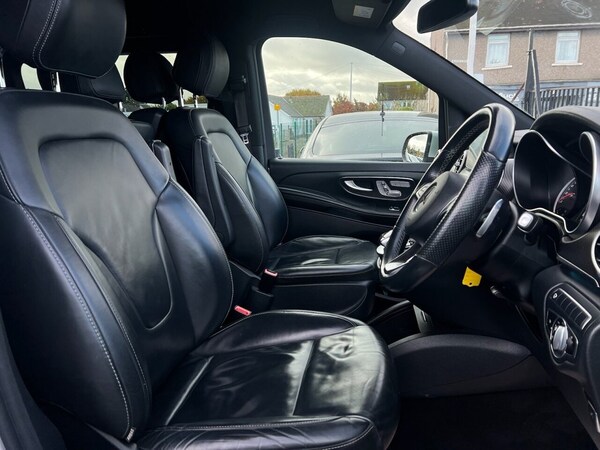 Used Mercedes-Benz V-Class 2019 for sale - 72613177: Photo 8