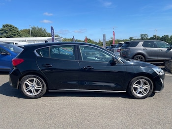 Used Ford Focus 2018 for sale - 79254446: Photo