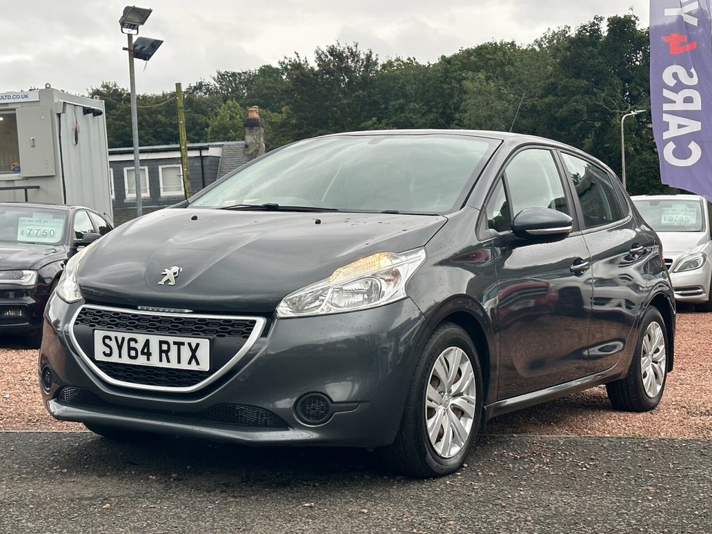 Used Peugeot 208 2014 for sale - 76323215: Photo 16