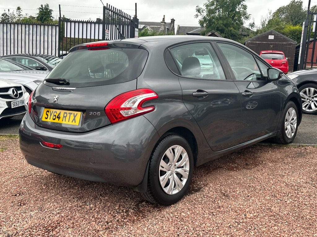 Used Peugeot 208 2014 for sale - 76323215: Photo 20