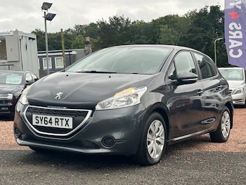 Used Peugeot 208 2014 for sale - 76323215: Photo