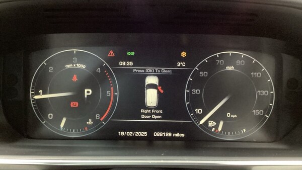 Used Land Rover Range Rover Sport 2015 for sale - 74552520: Photo 12