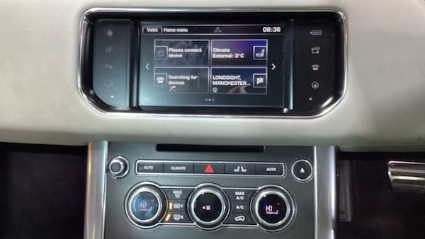 Used Land Rover Range Rover Sport 2015 for sale - 74552520: Photo 13