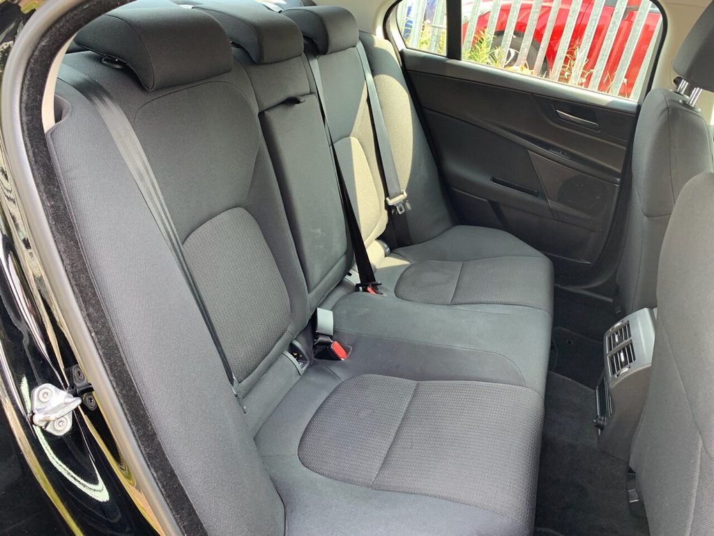 Used Jaguar XE 2015 for sale - 77520674: Photo 10