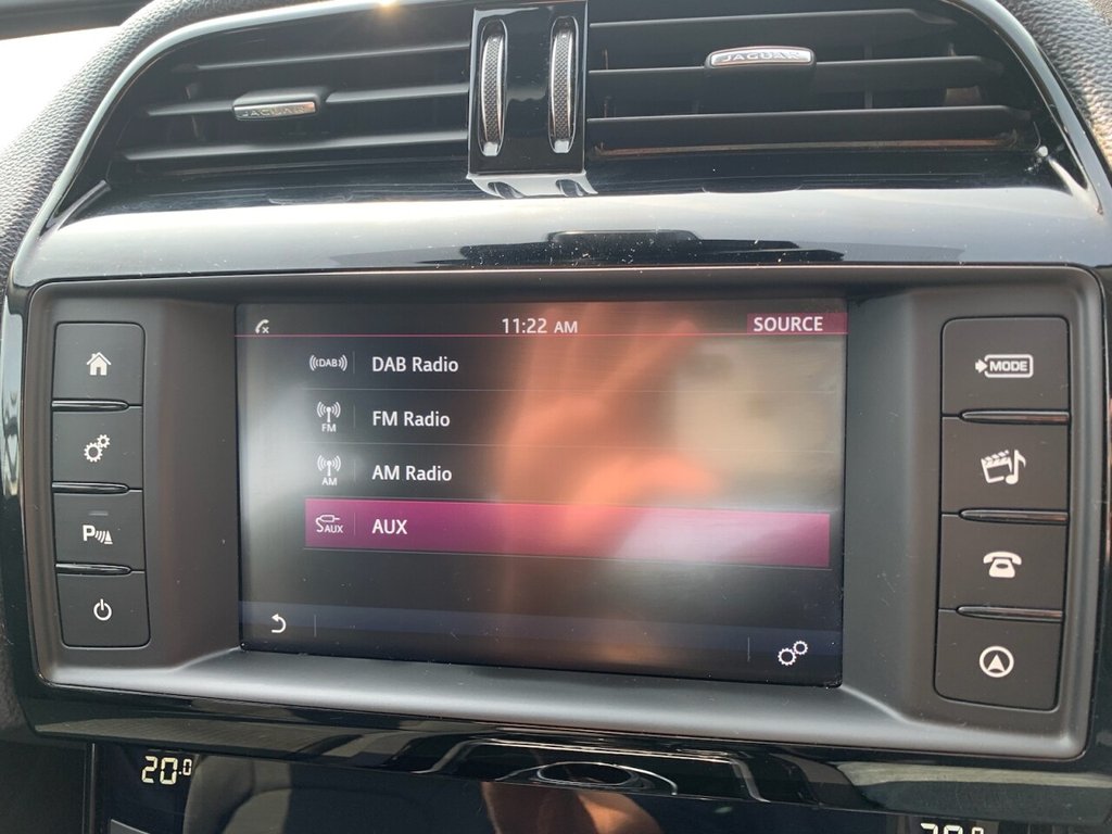 Used Jaguar XE 2015 for sale - 77520674: Photo 20