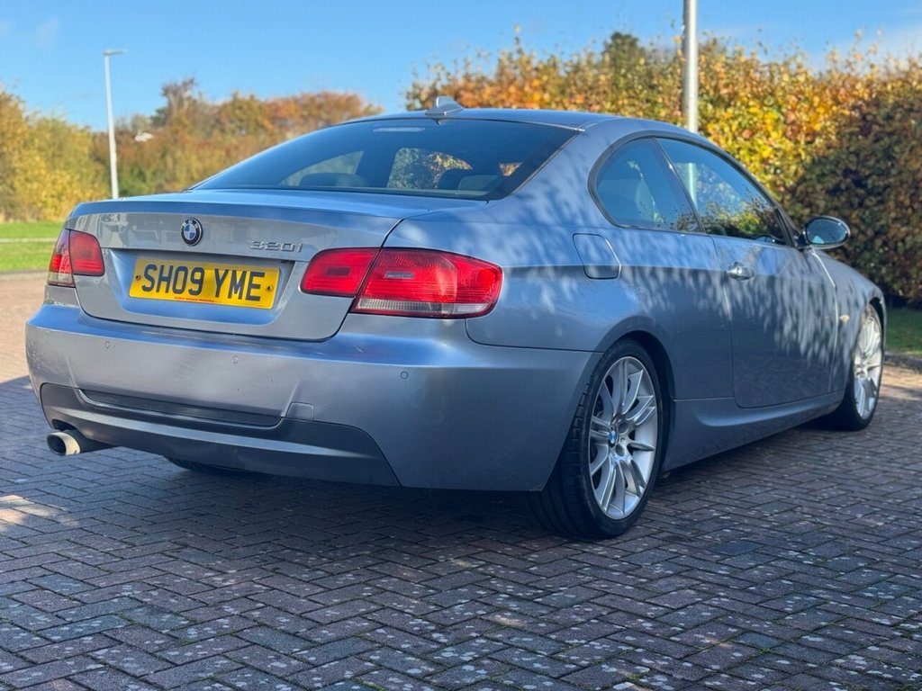 Used BMW 3 Series 2009 for sale - 76395697: Photo 7