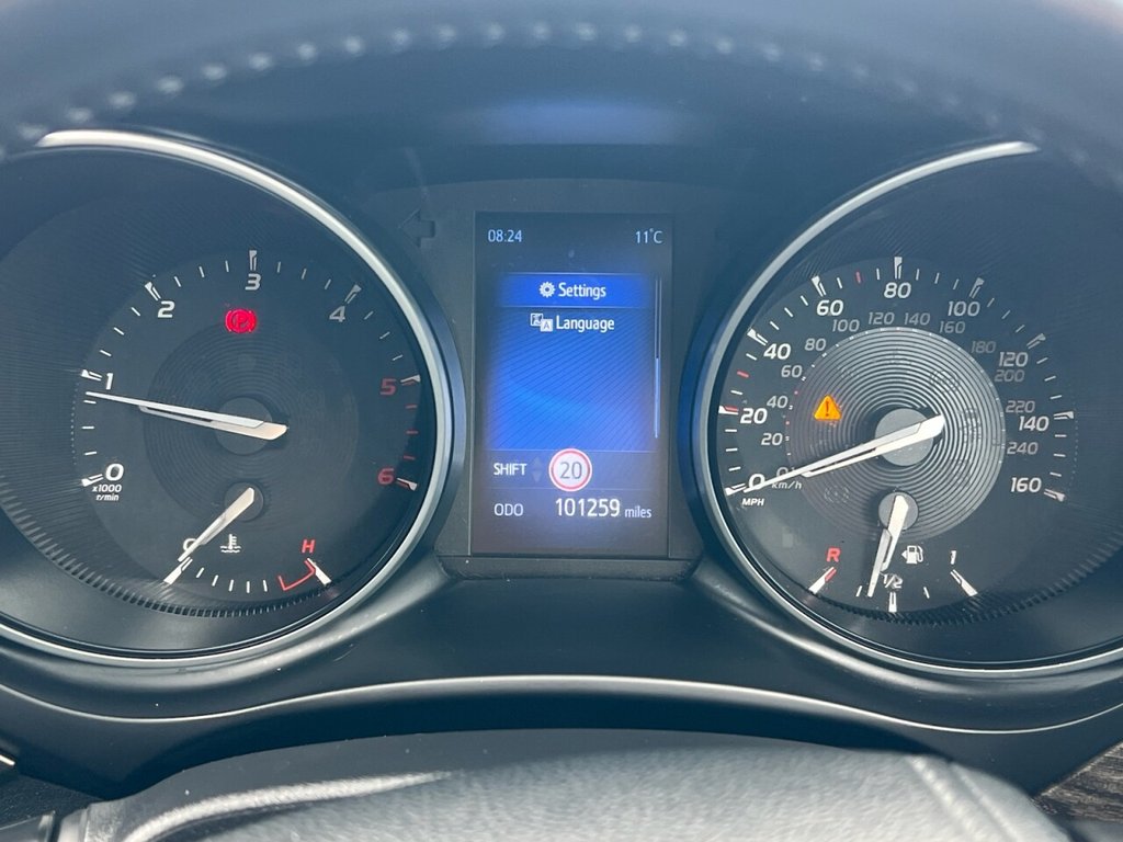 Used Toyota Avensis 2015 for sale - 76406256: Photo 14