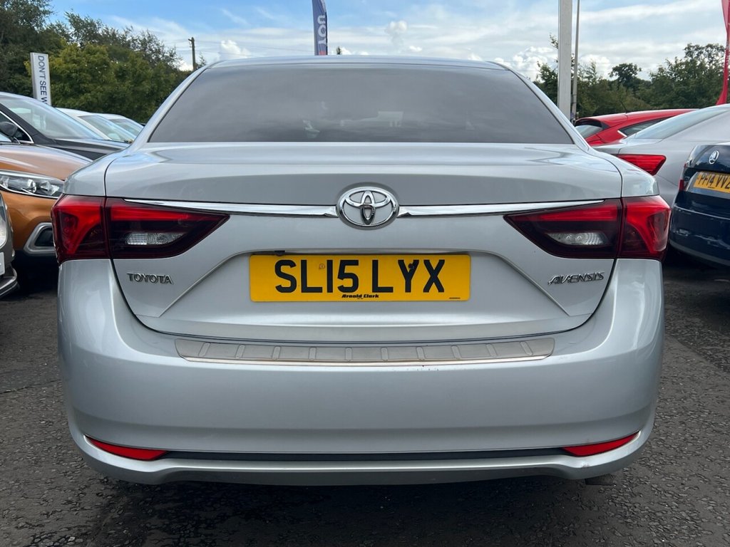 Used Toyota Avensis 2015 for sale - 76406256: Photo 6
