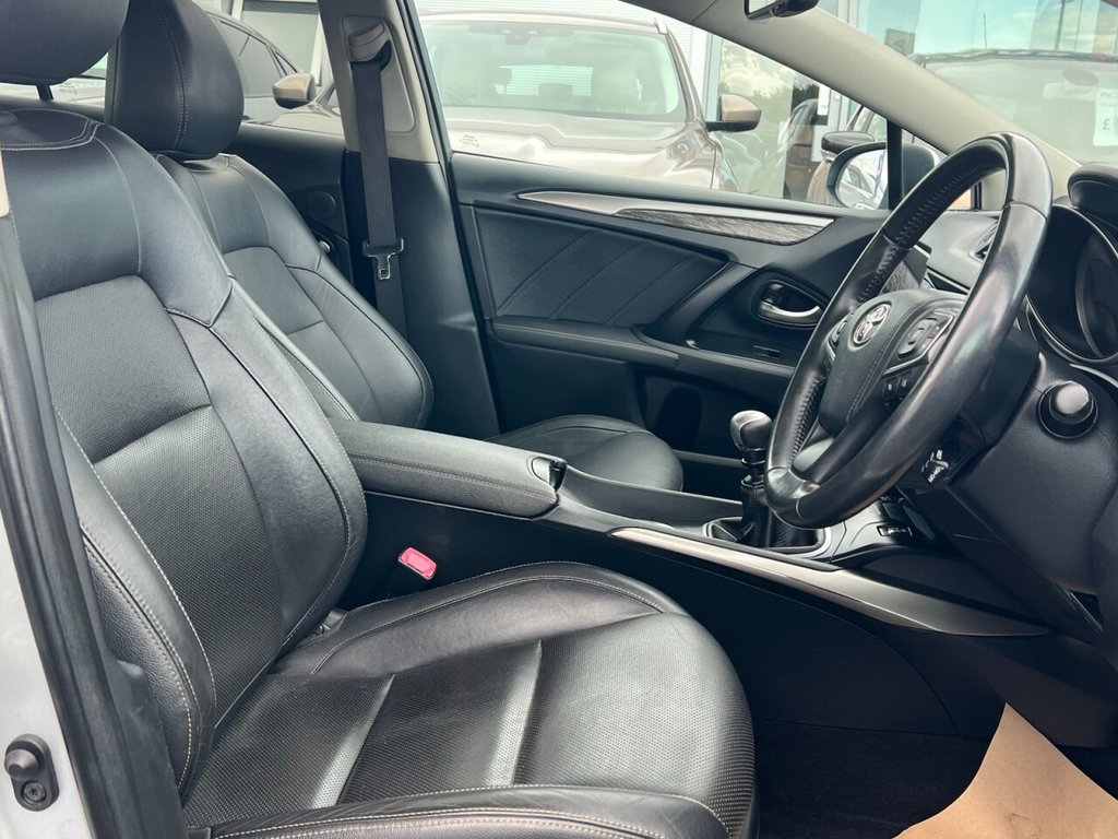 Used Toyota Avensis 2015 for sale - 76406256: Photo 7