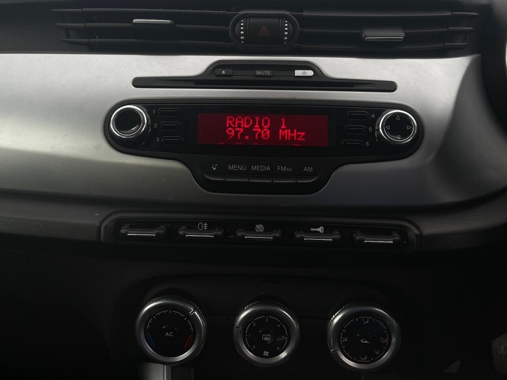 Used Alfa Romeo Giulietta 2012 for sale - 75158902: Photo 7