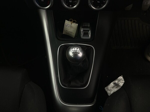 Used Alfa Romeo Giulietta 2012 for sale - 75158902: Photo 8