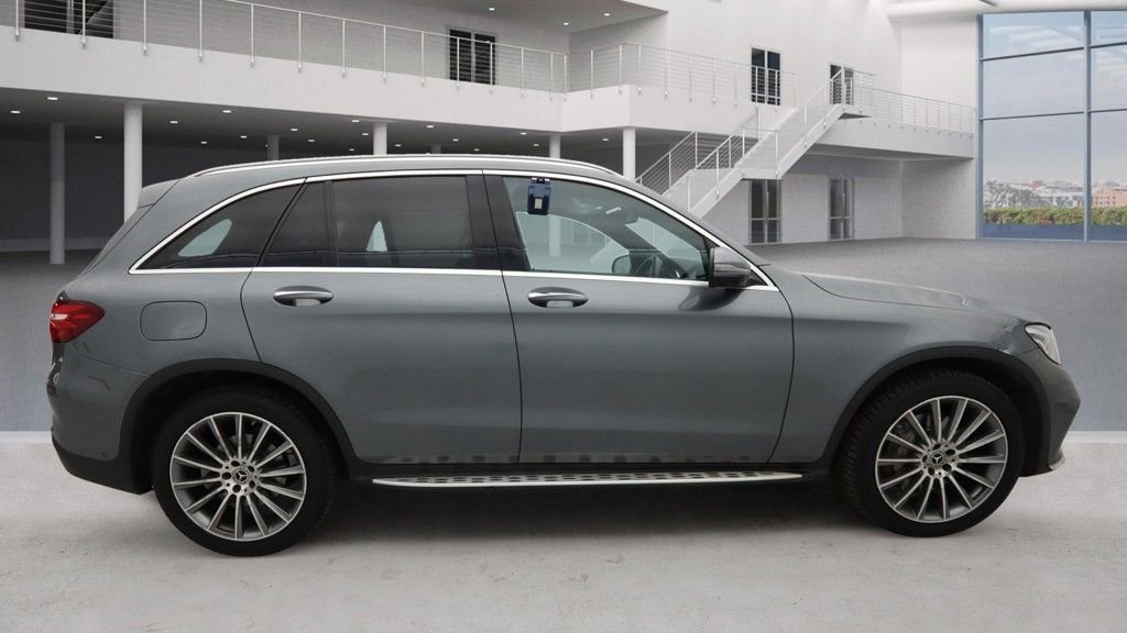 Used Mercedes-Benz GLC 2017 for sale - 76147502: Photo 5