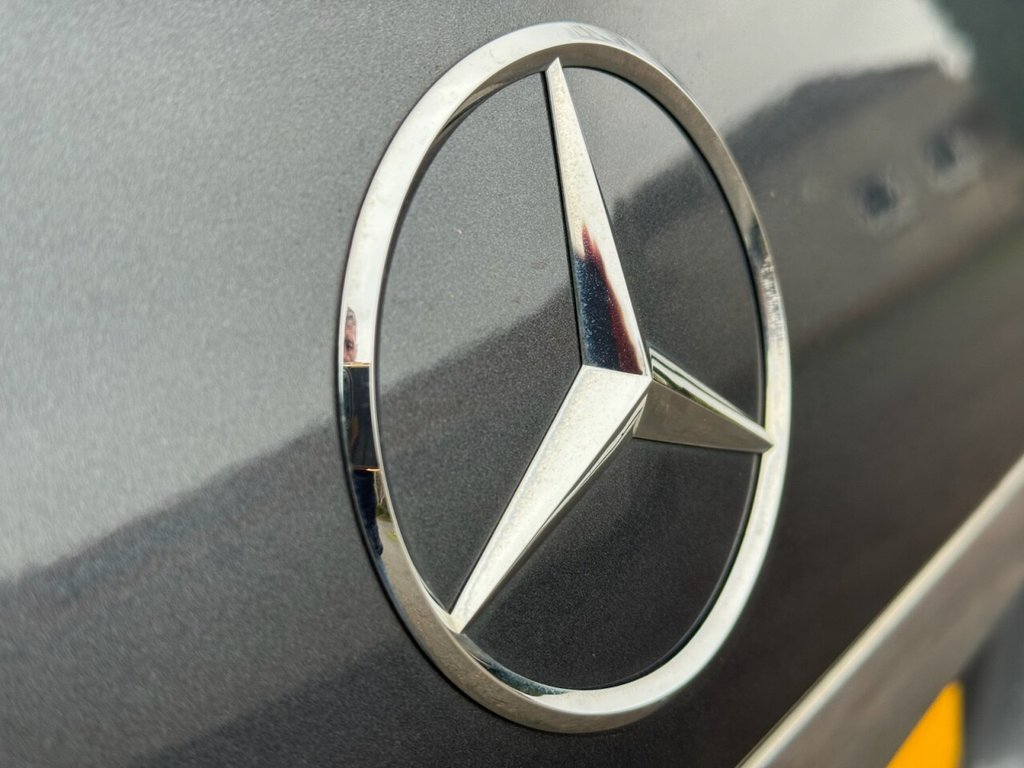 Used Mercedes-Benz E Class 2014 for sale - 77007088: Photo 27