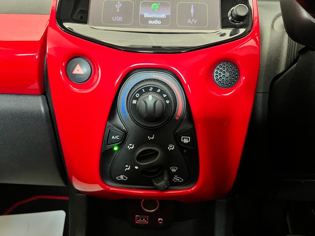 Used Toyota AYGO 2016 for sale - 77383558: Photo 13