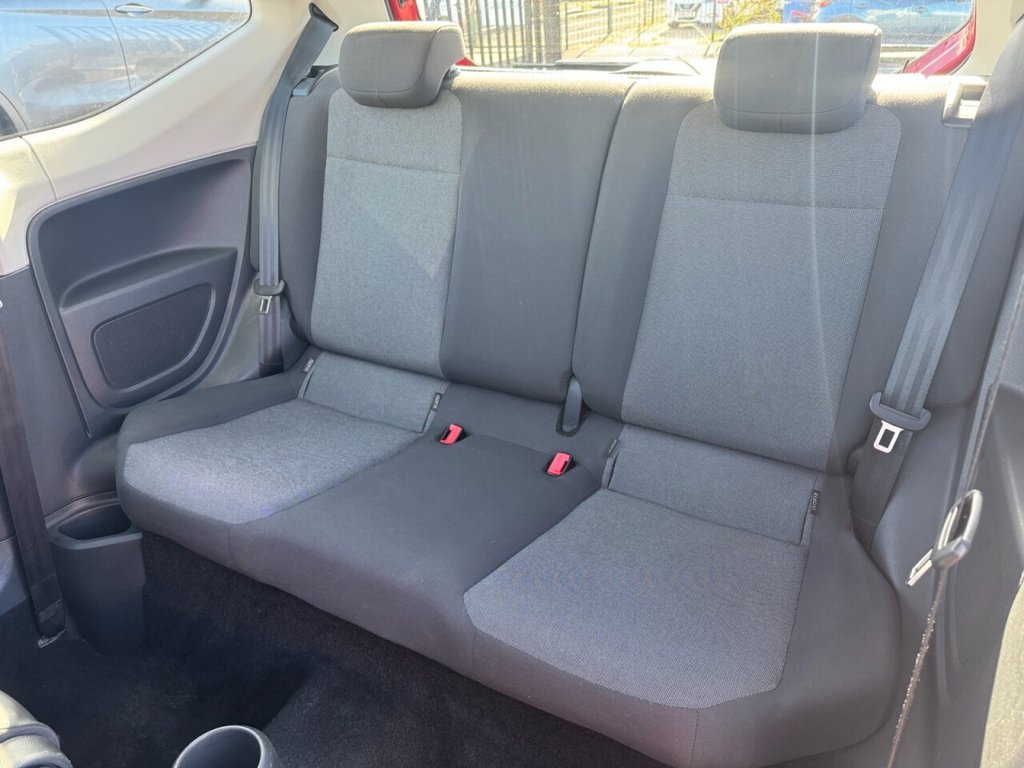 Used Volkswagen up! 2013 for sale - 76245117: Photo 14