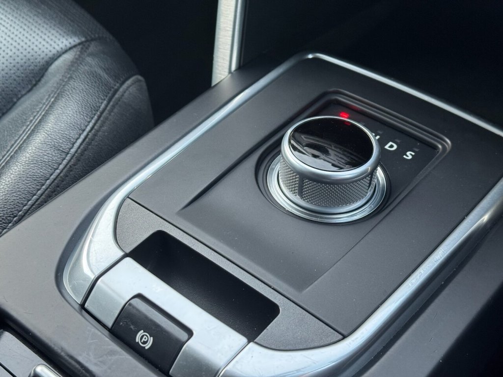 Used Land Rover Discovery Sport 2016 for sale - 76923232: Photo 17