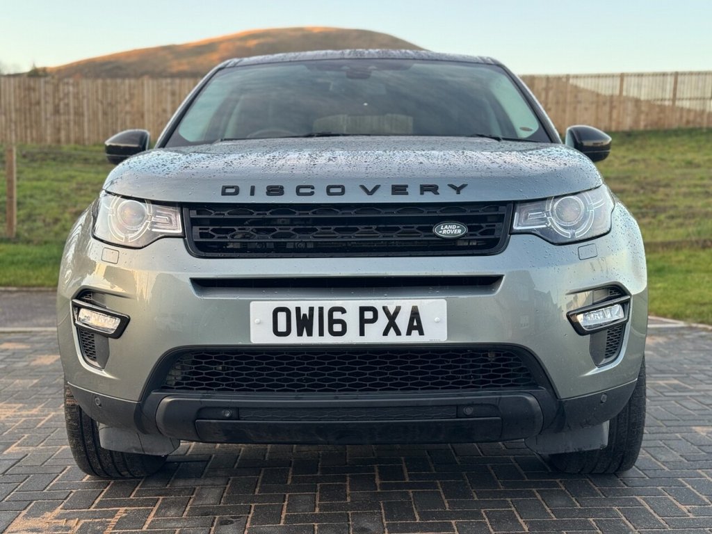 Used Land Rover Discovery Sport 2016 for sale - 76923232: Photo 2
