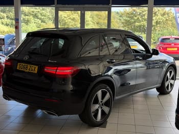 Used Mercedes-Benz GLC 2018 for sale - 79795740: Photo