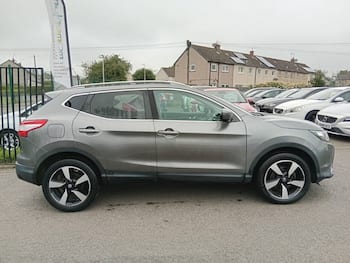 Used Nissan Qashqai 2017 for sale - 79631890: Photo