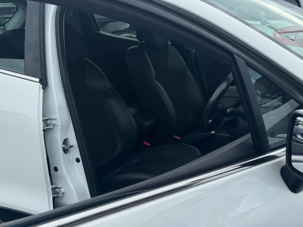 Used Renault Clio 2017 for sale - 76118430: Photo 10