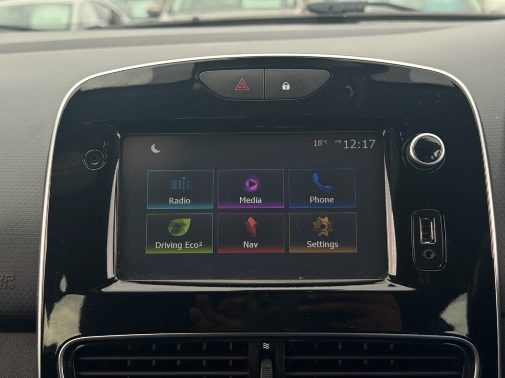 Used Renault Clio 2017 for sale - 76118430: Photo 16