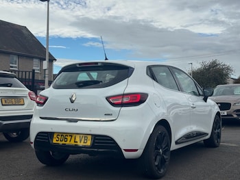 Used Renault Clio 2017 for sale - 76118430: Photo