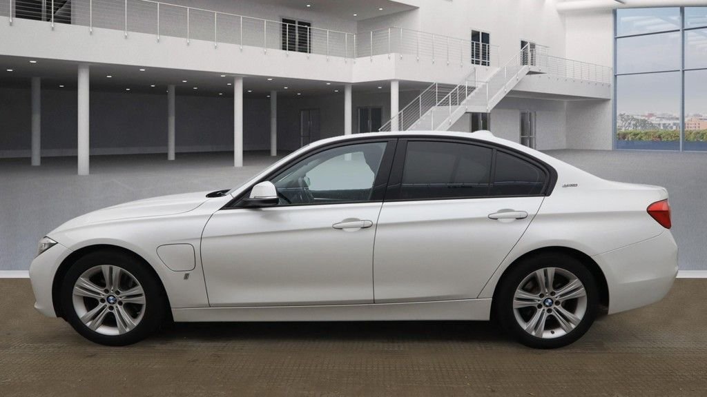 Used BMW 3 Series 2016 for sale - 76768076: Photo 12
