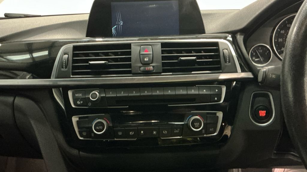 Used BMW 3 Series 2016 for sale - 76768076: Photo 17