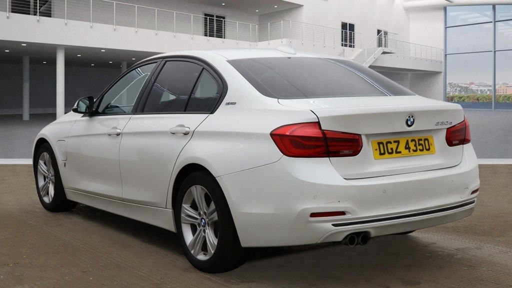 Used BMW 3 Series 2016 for sale - 76768076: Photo 9