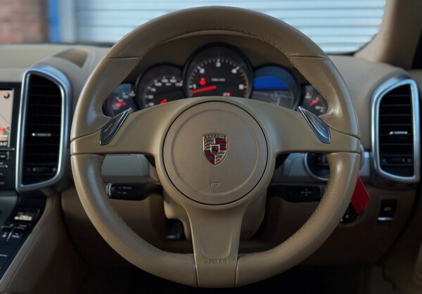 Used Porsche Cayenne 2013 for sale - 75515820: Photo 18