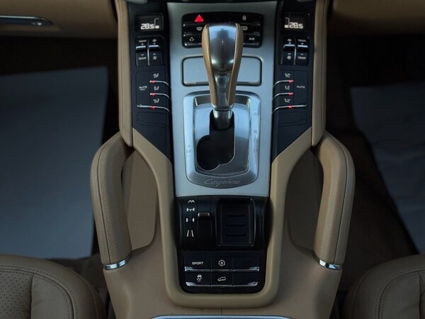 Used Porsche Cayenne 2013 for sale - 75515820: Photo 27