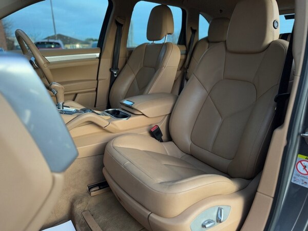 Used Porsche Cayenne 2013 for sale - 75515820: Photo 37